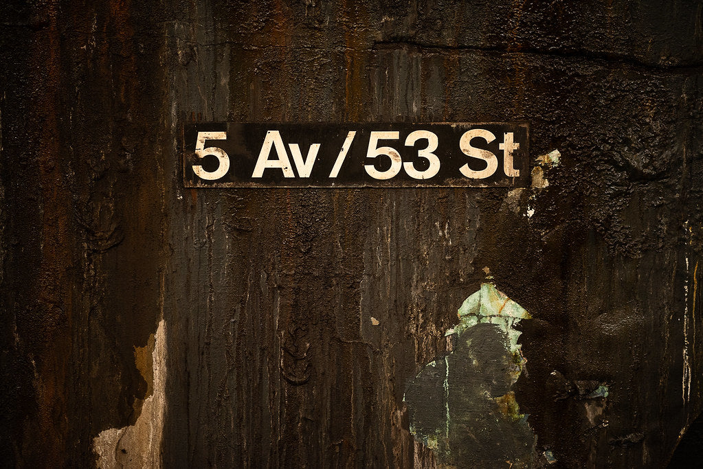 5 Av / 53 St – Serie Urbana